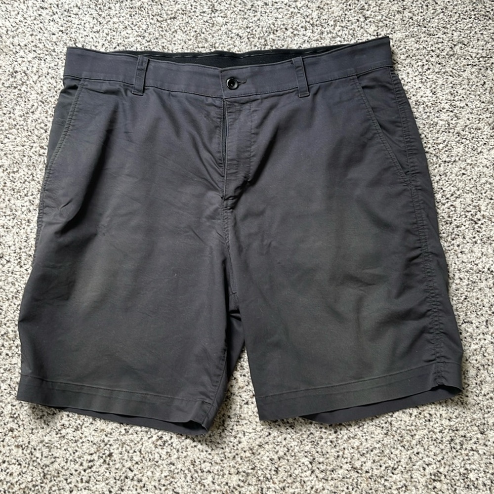 Nike Men’s Size 36 shorts